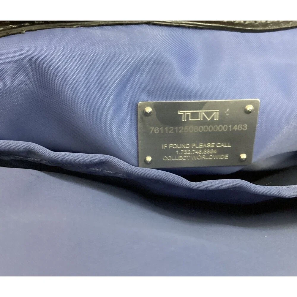 Tumi Signature -Black Exterior/Blue Interior -Padded Laptop Bag -Shoulder Strap